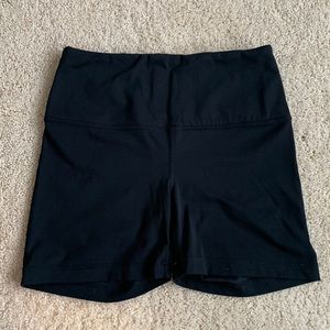 Yogalicious LUX black spandex shorts